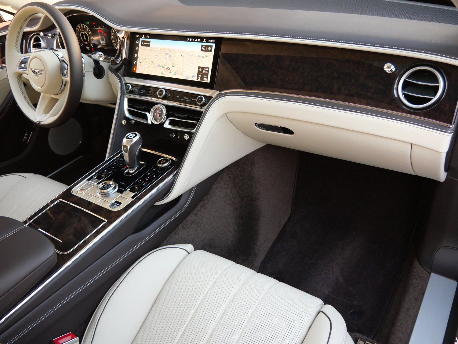 New 2026 Bentley Flying Spur Plug-In Hybrid AWD/4WD image 22