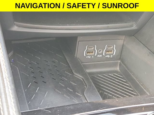 Used 2025 Chrysler Pacifica Limited FWD image 23