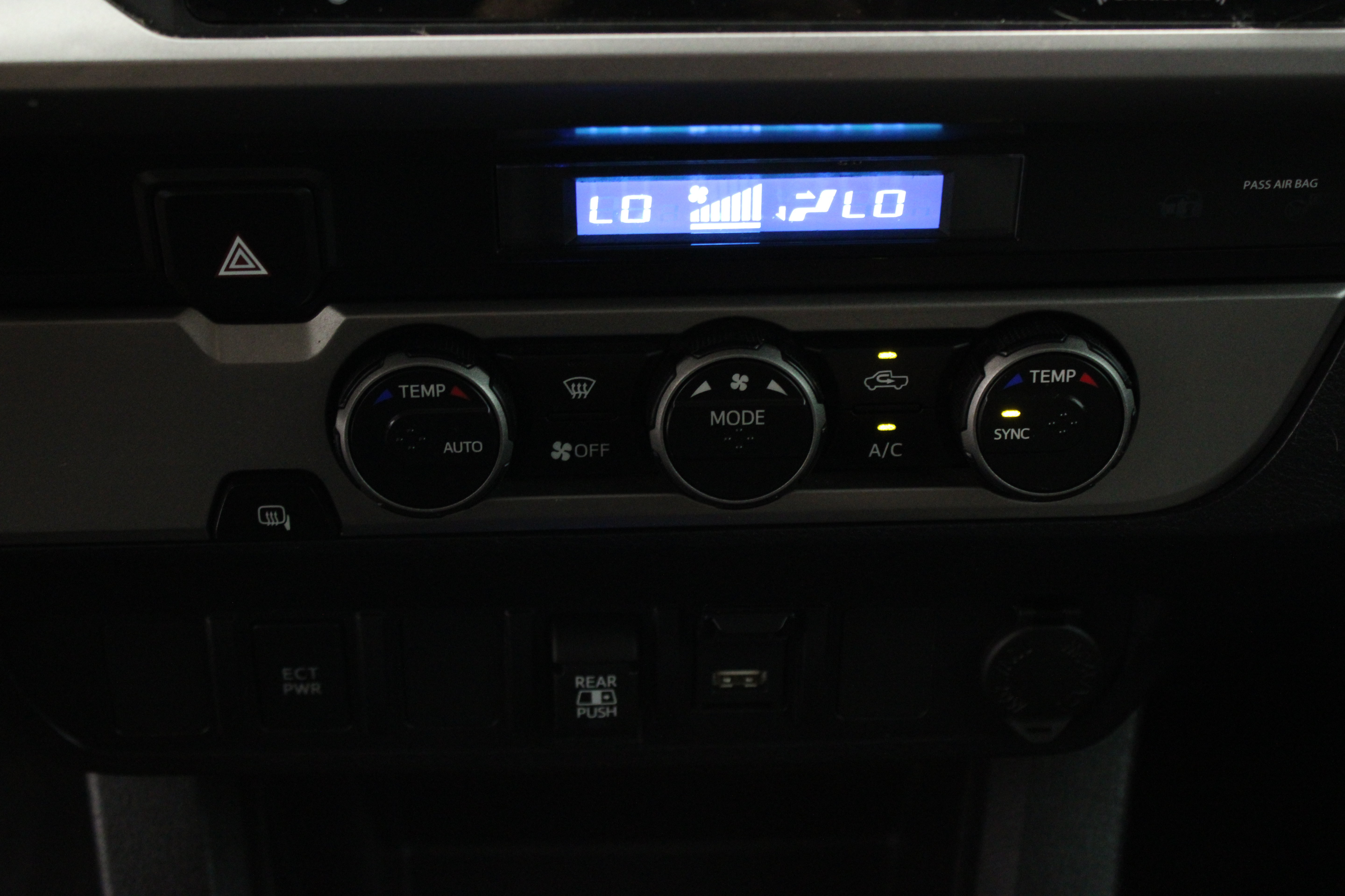 Used 2023 Toyota Tacoma SR5 RWD image 20