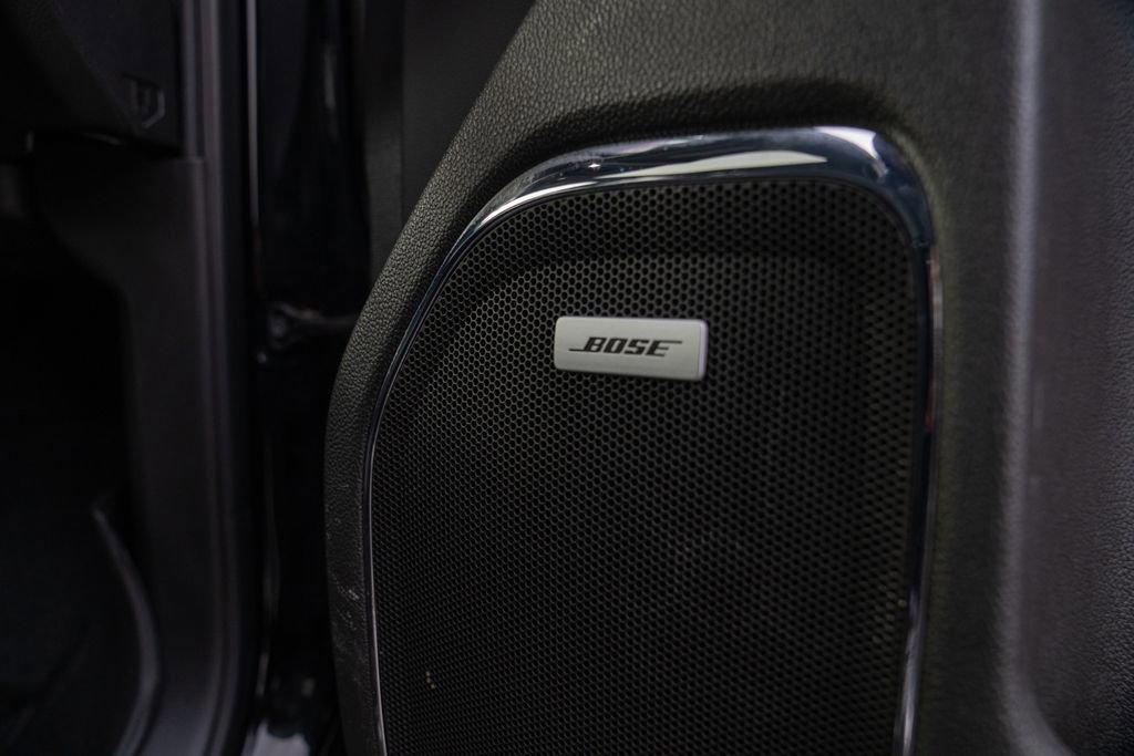 Used 2019 Chevrolet Silverado 2500 High Country w/ Duramax Plus Package image 11