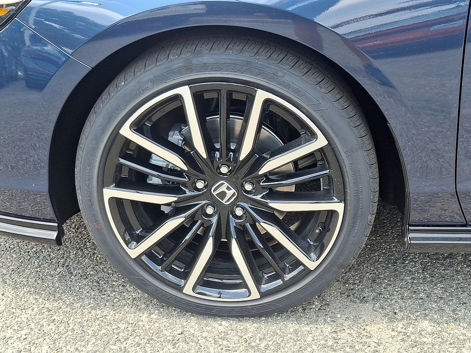 New 2026 Honda Accord Touring image 5