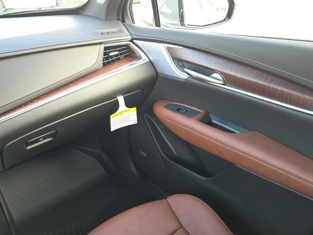 New 2025 Cadillac XT5 Premium Luxury w/ Technology Package image 21