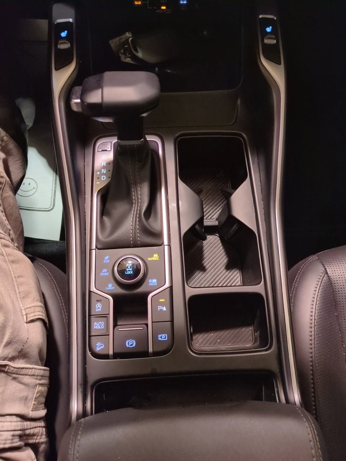 Certified 2025 Kia Sorento S image 20