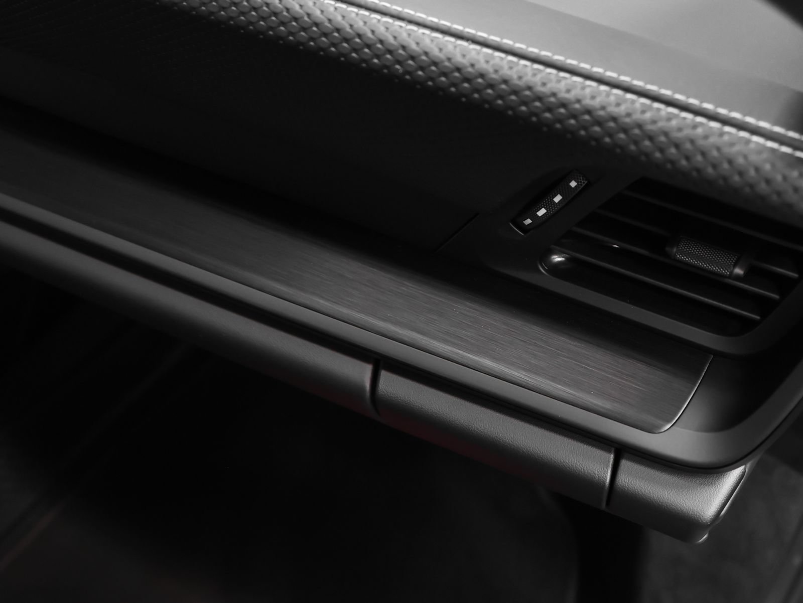 Certified 2022 Porsche 911 GT3 RWD image 35