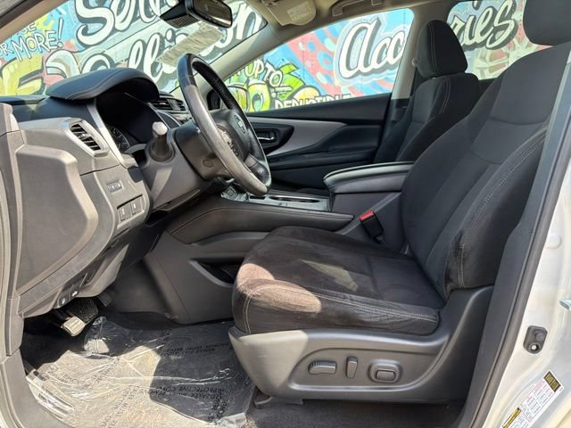 Used 2020 Nissan Murano SV FWD image 13