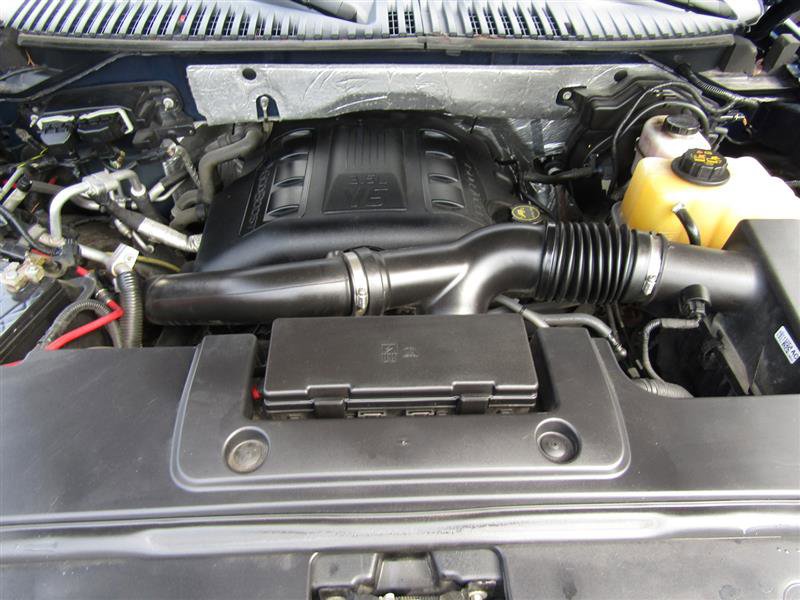 Used 2015 Ford Expedition Platinum image 45