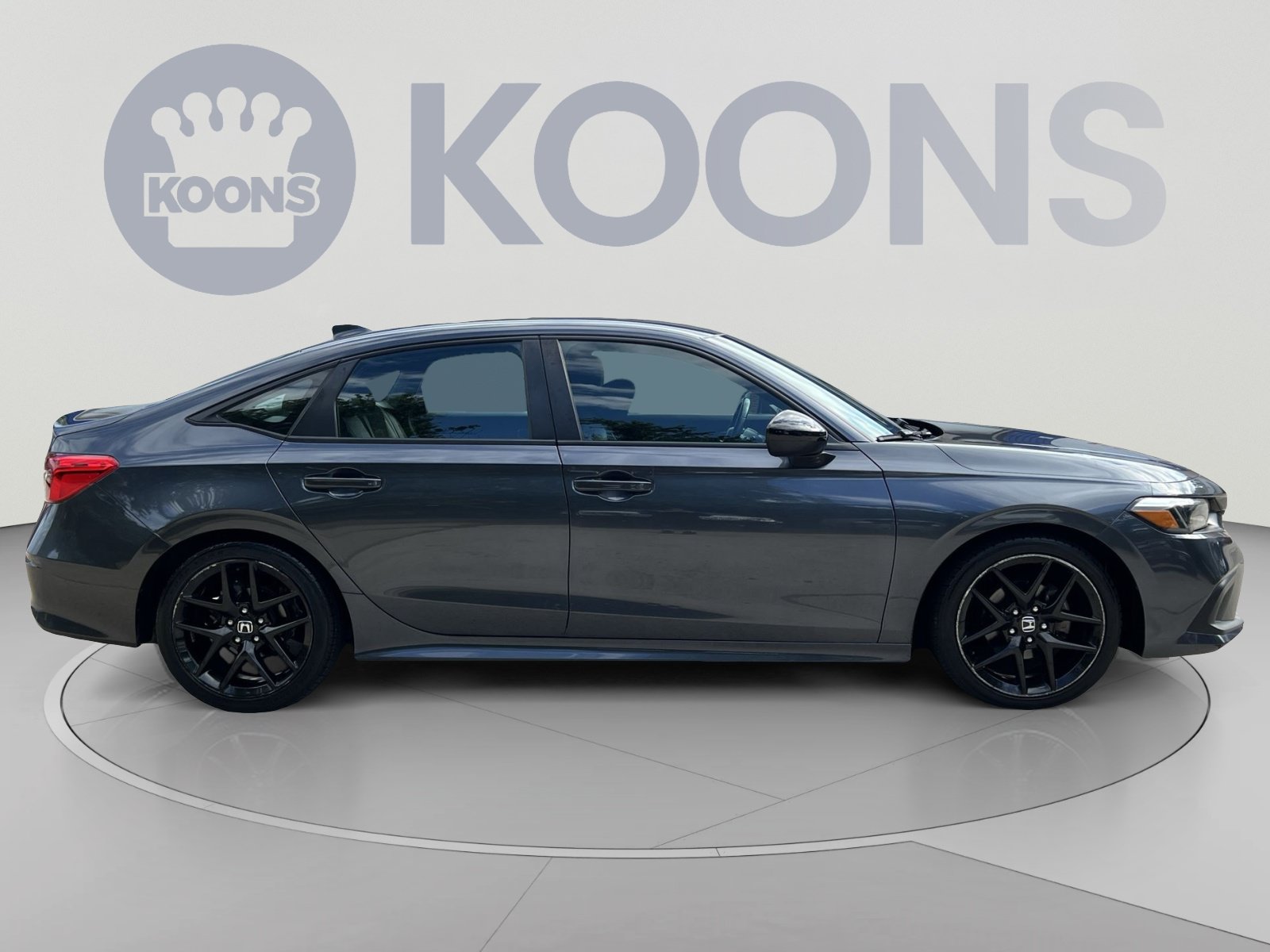 Used 2023 Honda Civic Sport image 8
