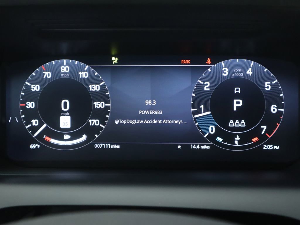 Used 2025 Land Rover Discovery Sport S image 35