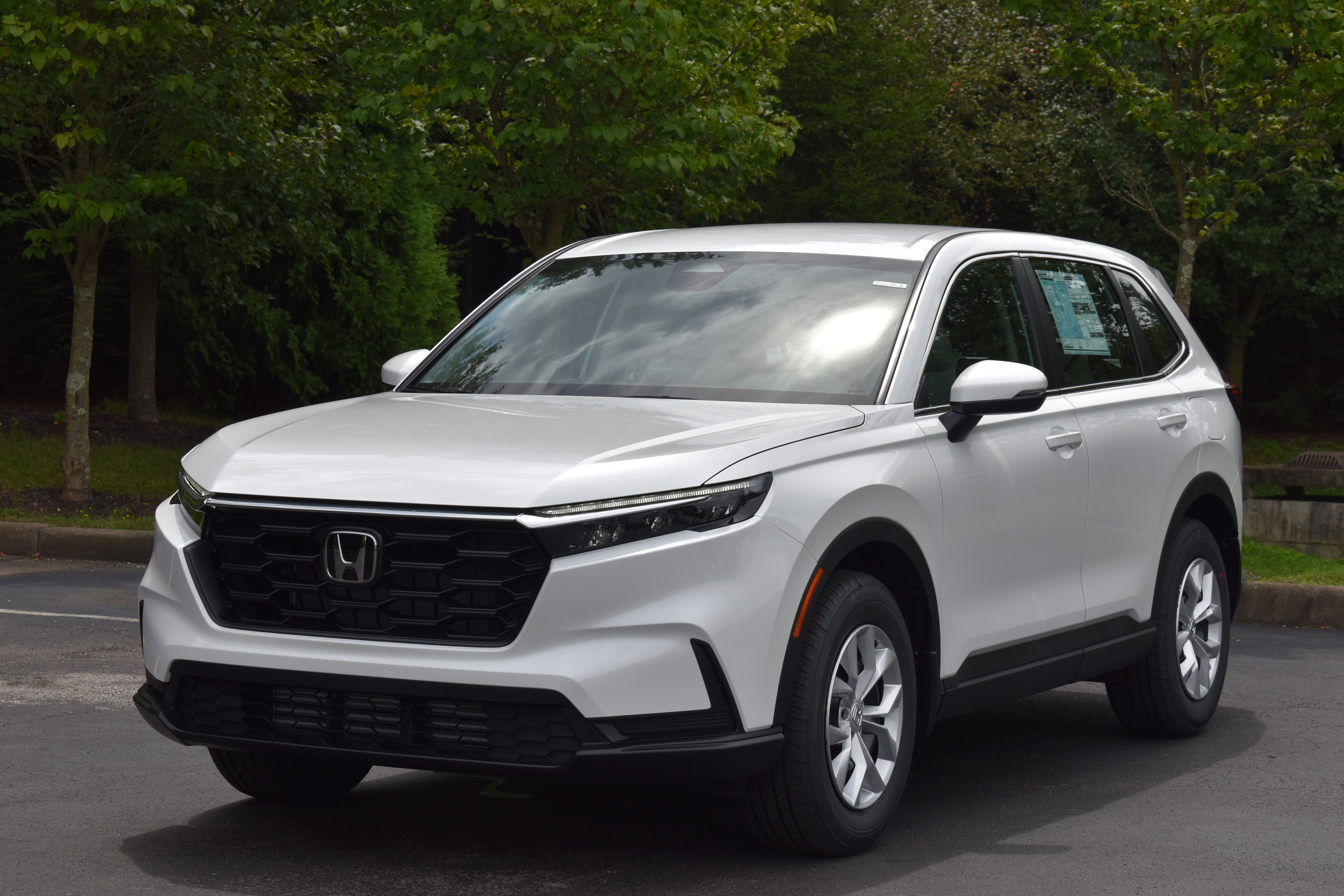 New 2025 Honda CR-V LX image 3