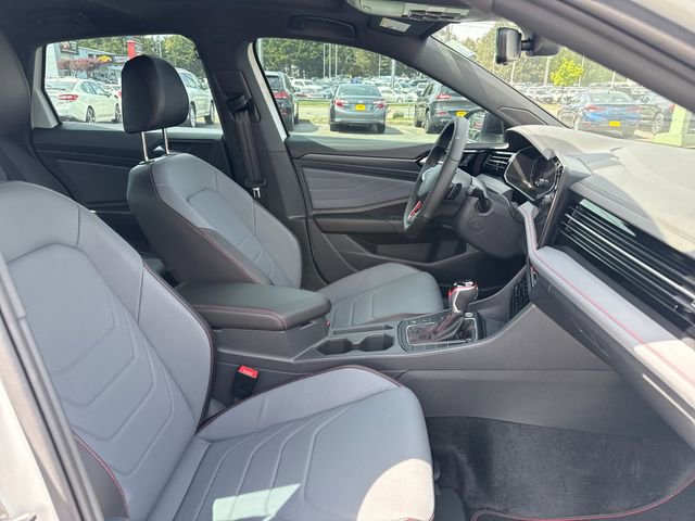 New 2026 Volkswagen Jetta GLI Autobahn FWD image 10