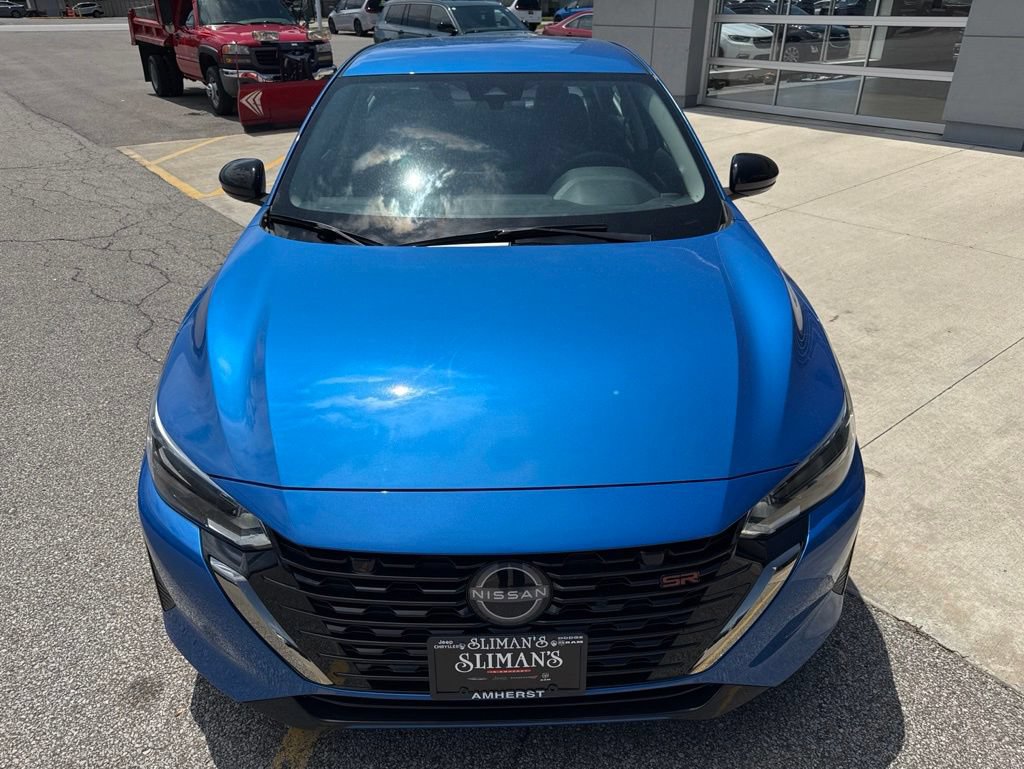 Used 2025 Nissan Sentra SR FWD image 13