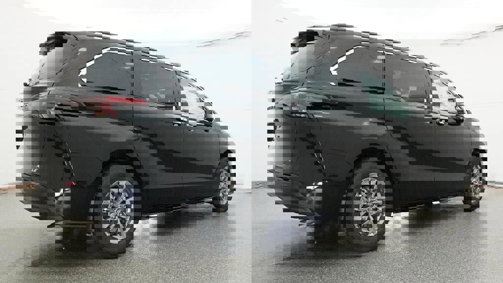 New 2026 Toyota Sienna XLE image 25