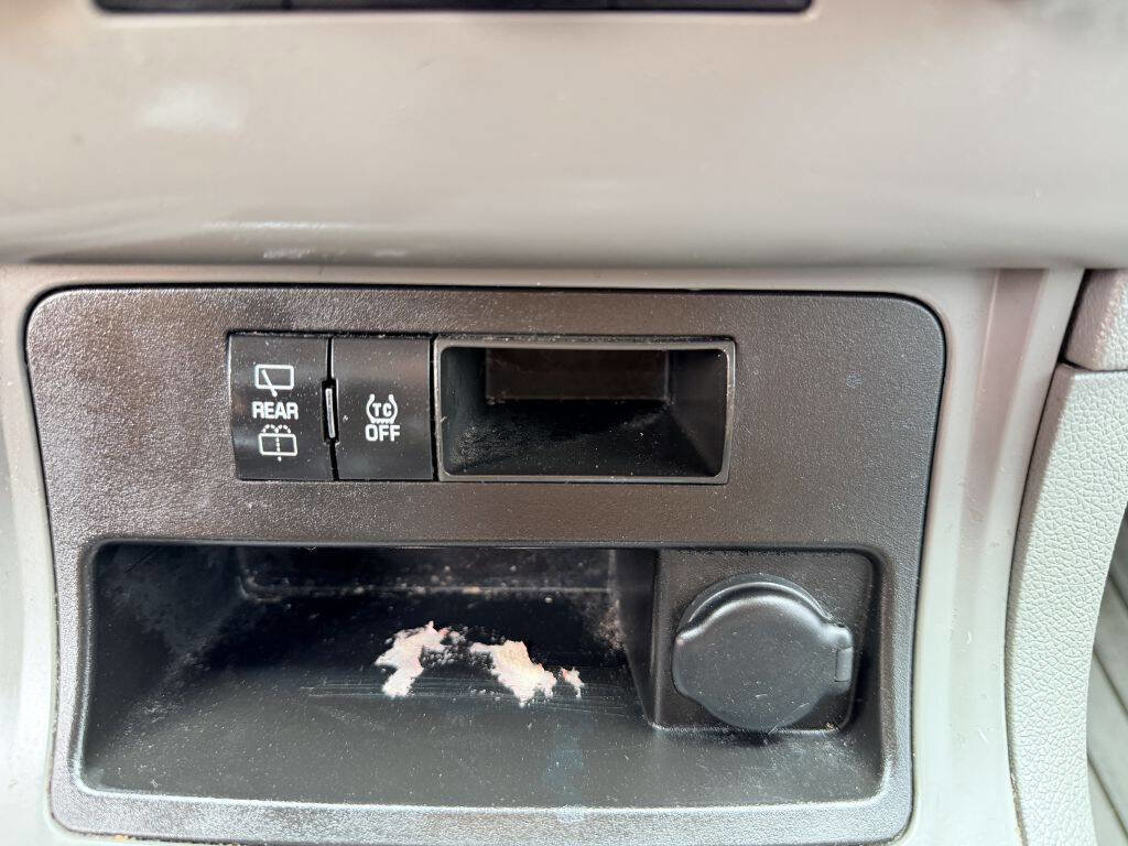 Used 2014 Chevrolet Traverse LS FWD image 20