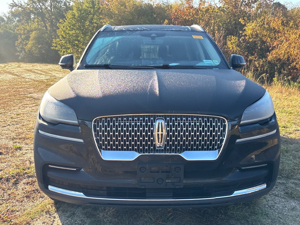 Used 2024 Lincoln Aviator Reserve w/ Elements Package Plus AWD/4WD image 2