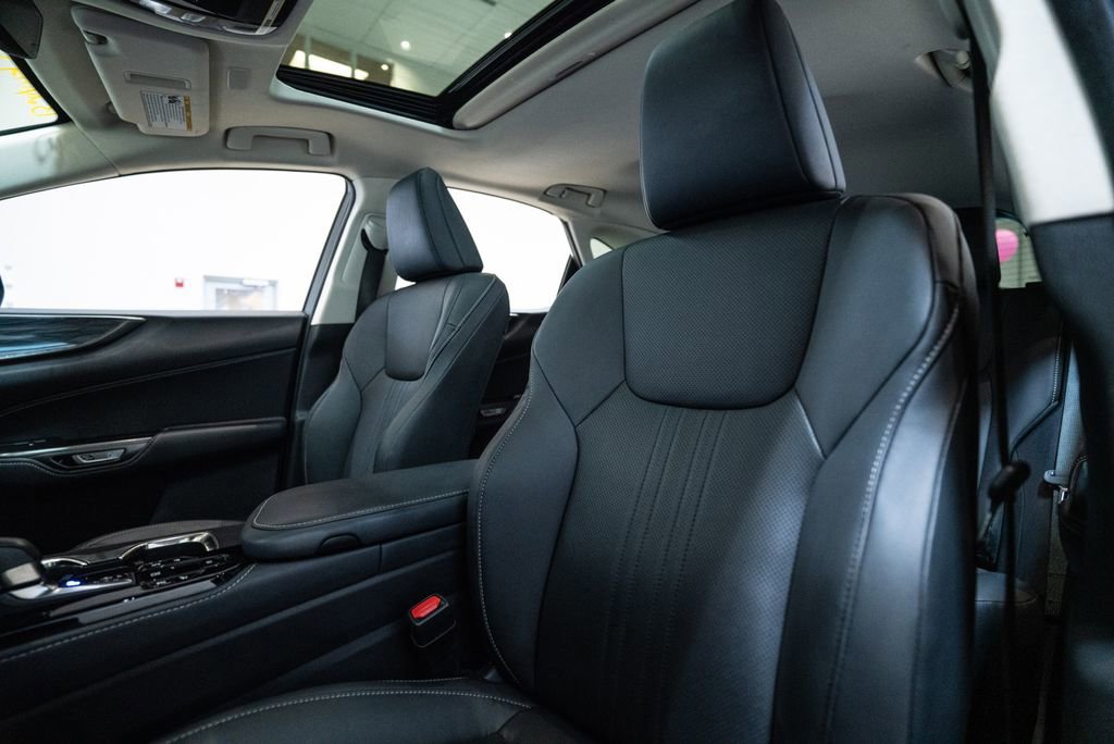 Used 2024 Lexus NX 350 AWD image 6