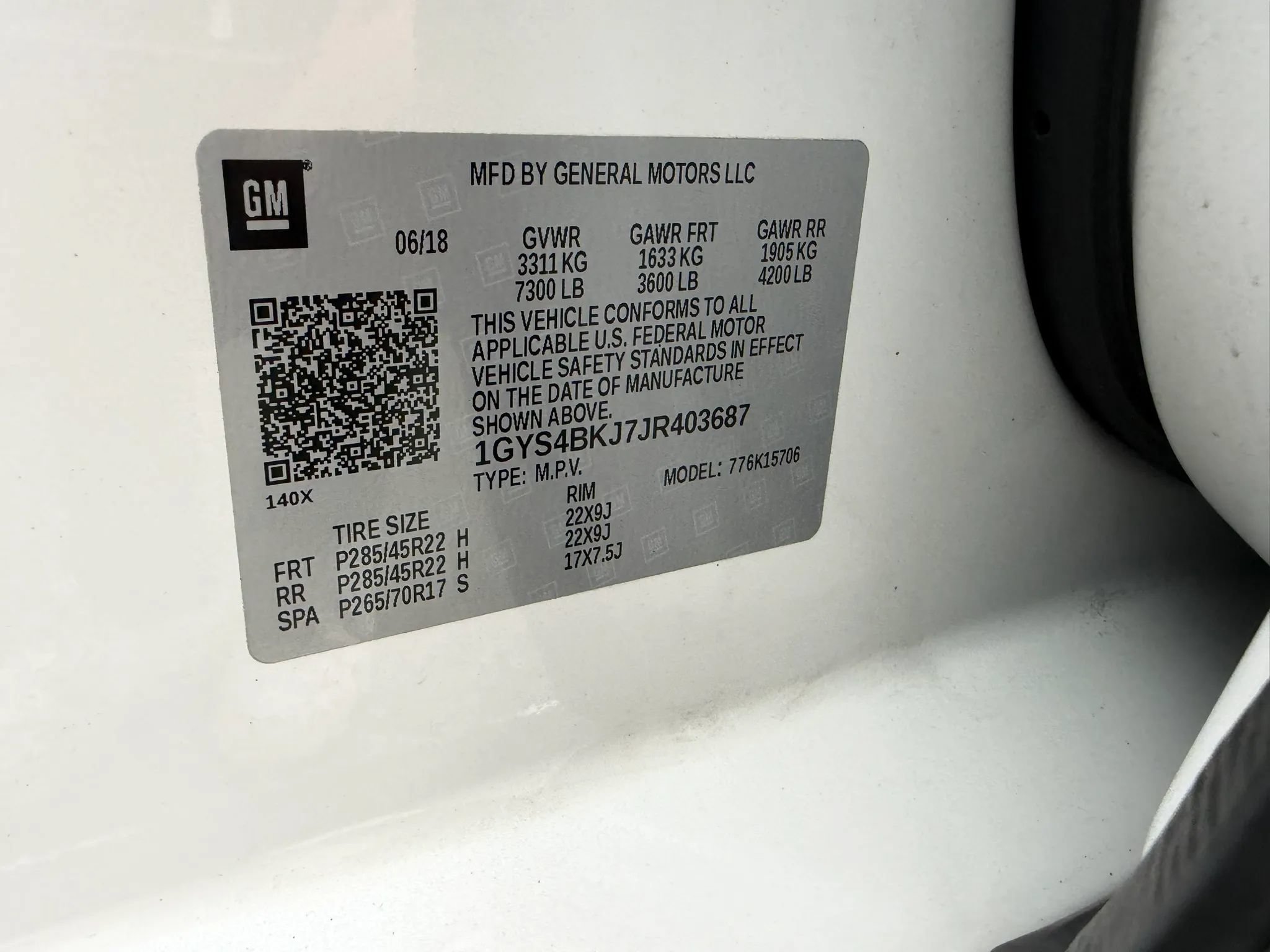 Used 2018 Cadillac Escalade Luxury AWD/4WD image 26
