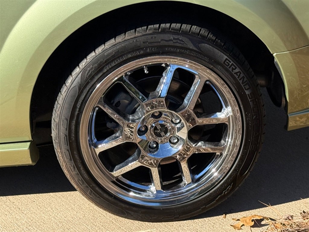 Used 2006 Ford Mustang GT RWD image 19