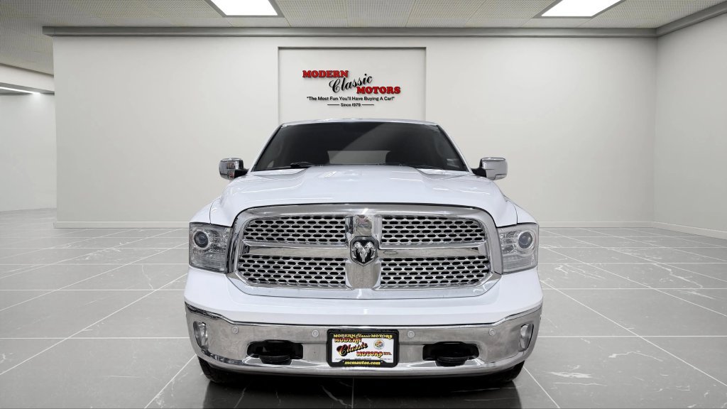 Used 2015 RAM 1500 Laramie w/ Convenience Group AWD/4WD image 2