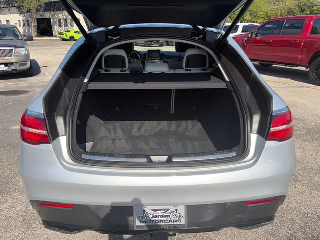 Used 2022 Mercedes-Benz GLB 250 image 30