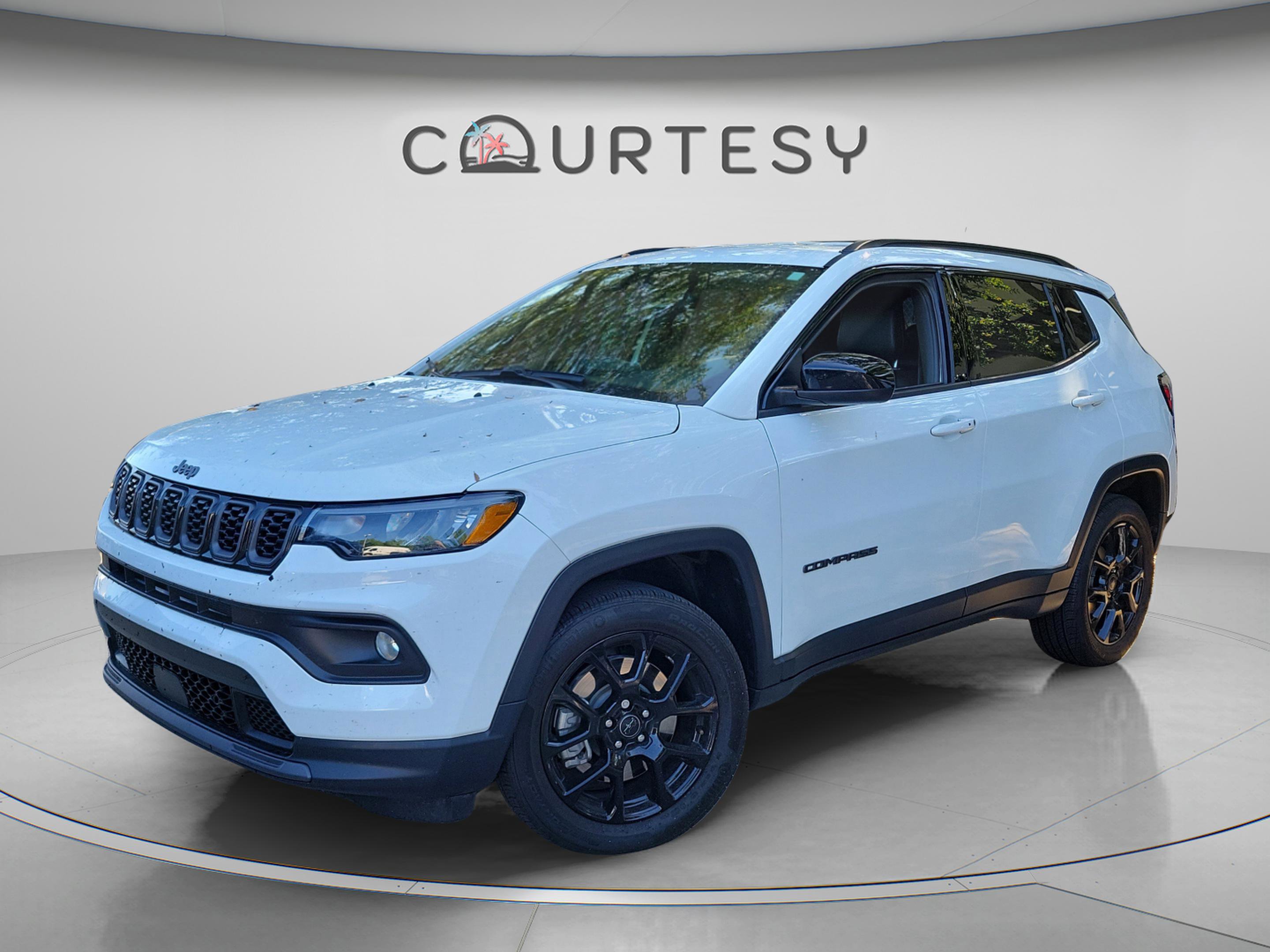 Certified 2025 Jeep Compass Latitude w/ Altitude Special Edition AWD/4WD image 1