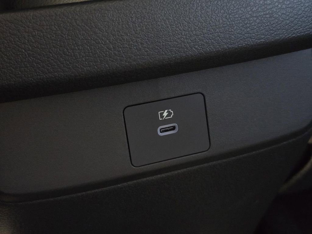 New 2026 Nissan Sentra SR w/ SR Premium Package image 14