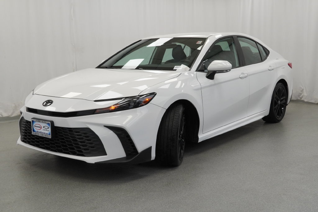 Used 2025 Toyota Camry SE FWD image 34