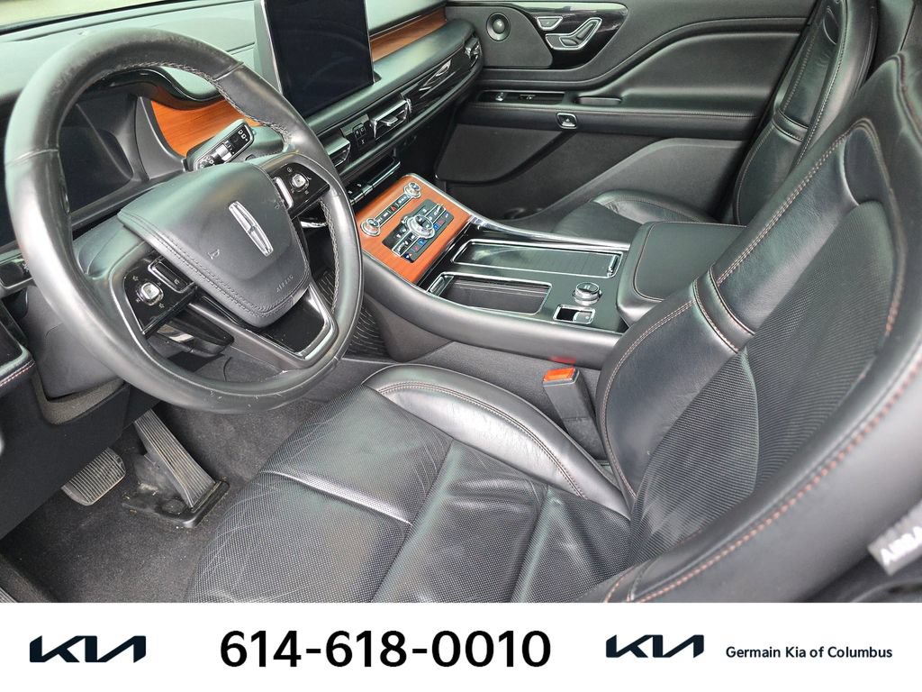Used 2020 Lincoln Aviator Reserve w/ Elements Package Plus AWD/4WD image 17