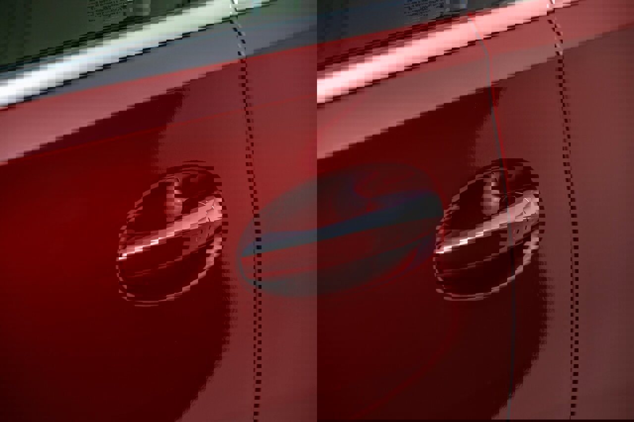 Used 2024 Mercedes-Benz GLE 350 4MATIC image 13