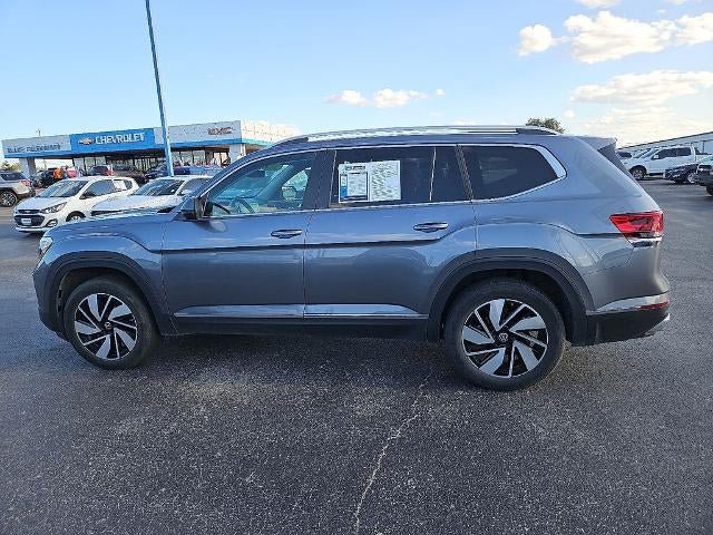 Used 2024 Volkswagen Atlas SEL AWD/4WD image 3