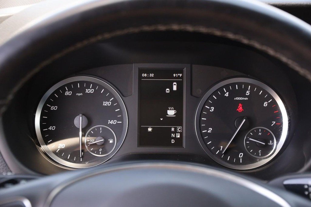 Used 2023 Mercedes-Benz Metris Passenger image 15