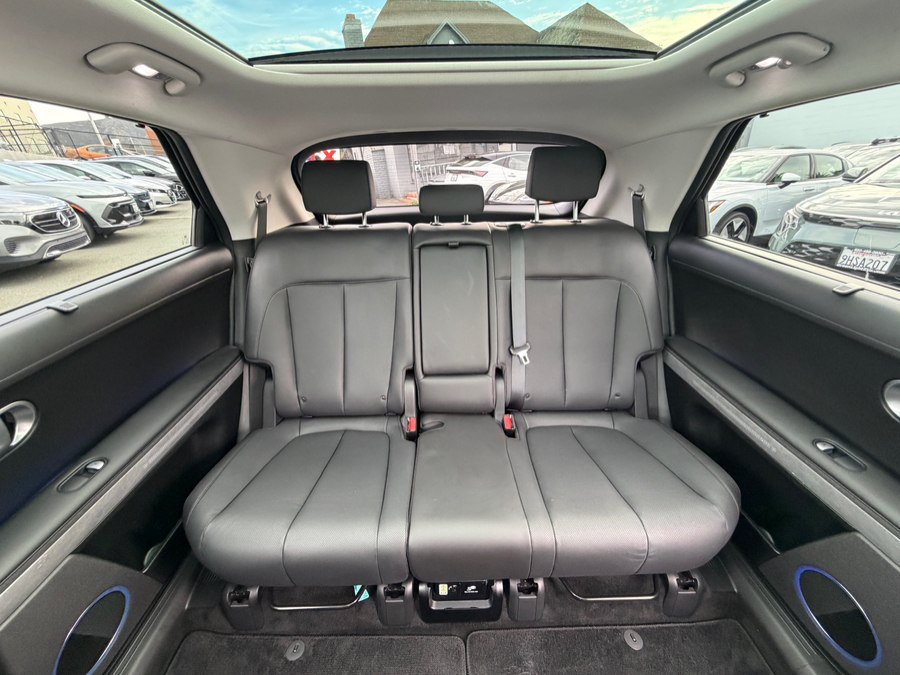Used 2023 Hyundai Ioniq 5 Limited RWD image 40