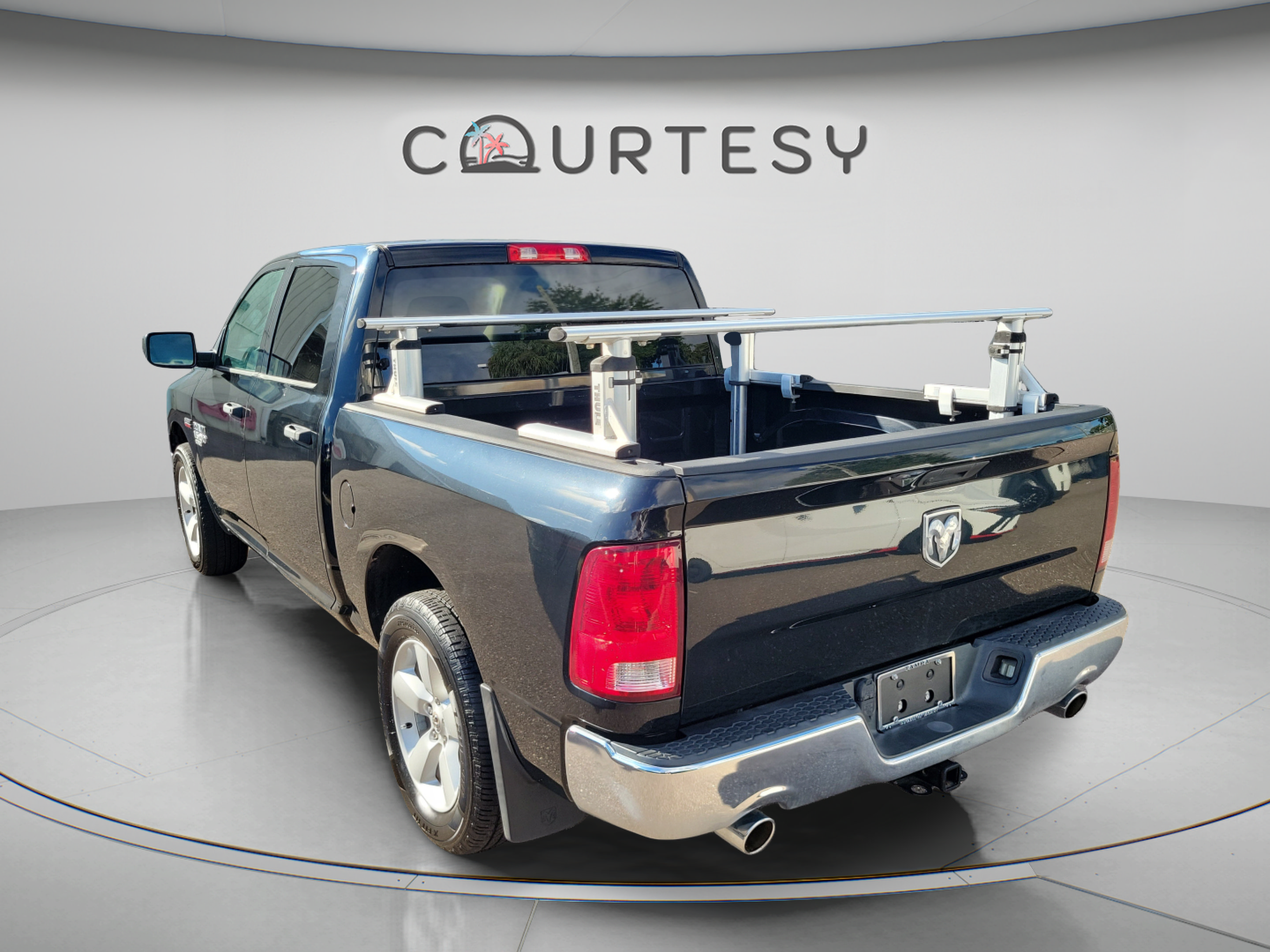 Used 2020 RAM 1500 Tradesman w/ Tradesman SXT Package RWD image 2