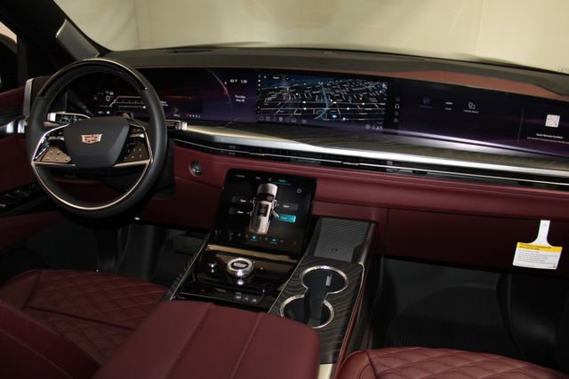 New 2026 Cadillac Escalade ESV Sport w/ Touring Package AWD/4WD image 15