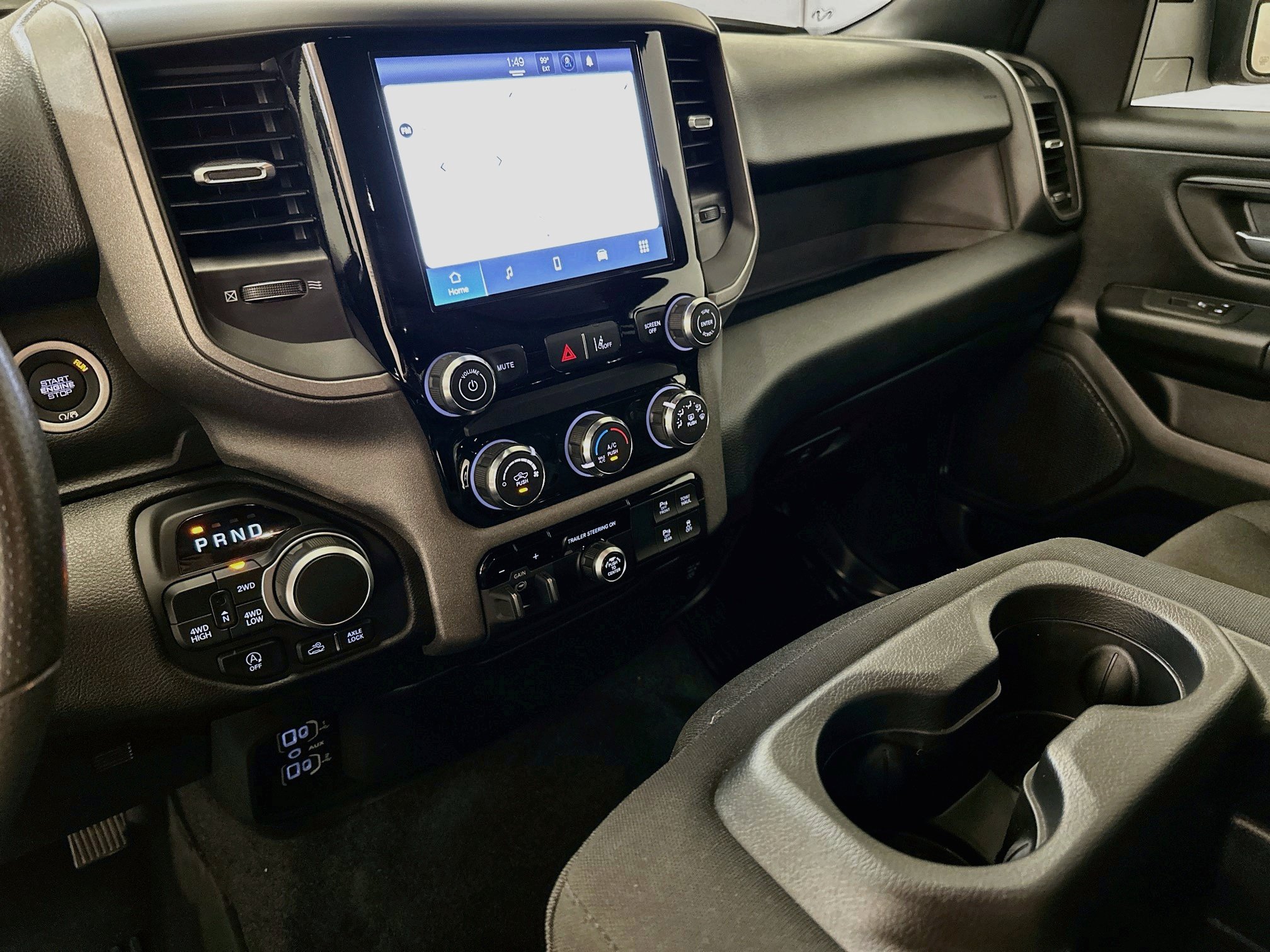 Used 2025 RAM 1500 Warlock AWD/4WD image 25