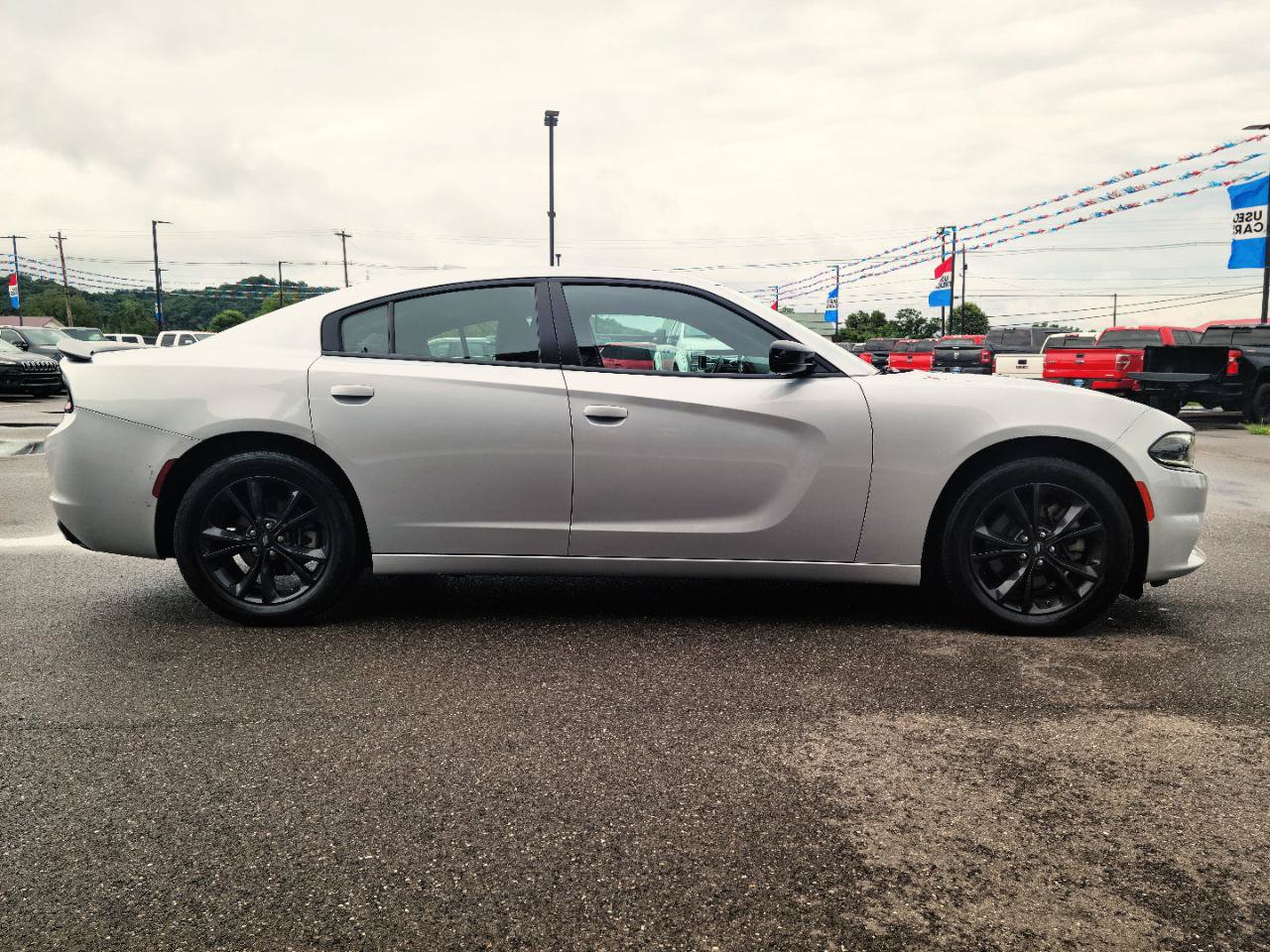 Used 2022 Dodge Charger SXT w/ Driver Convenience Group AWD/4WD image 17