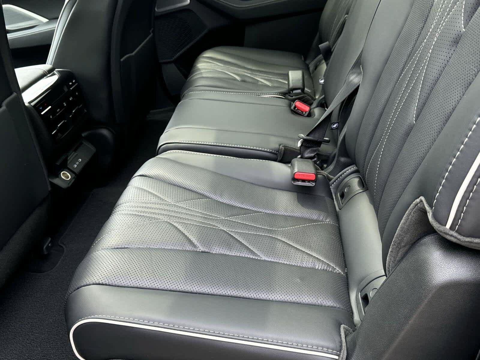 New 2026 Acura MDX SH-AWD w/ Advance Package image 15