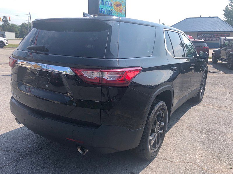 Used 2021 Chevrolet Traverse LS image 5