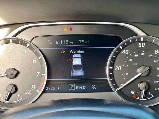 Used 2024 Nissan Frontier SV w/ SV Convenience Package image 14