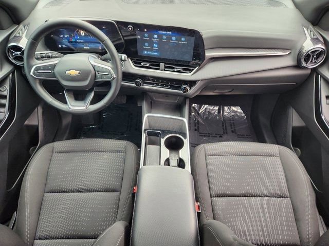 Used 2025 Chevrolet Equinox LT w/ Safety and Technology Package image 27