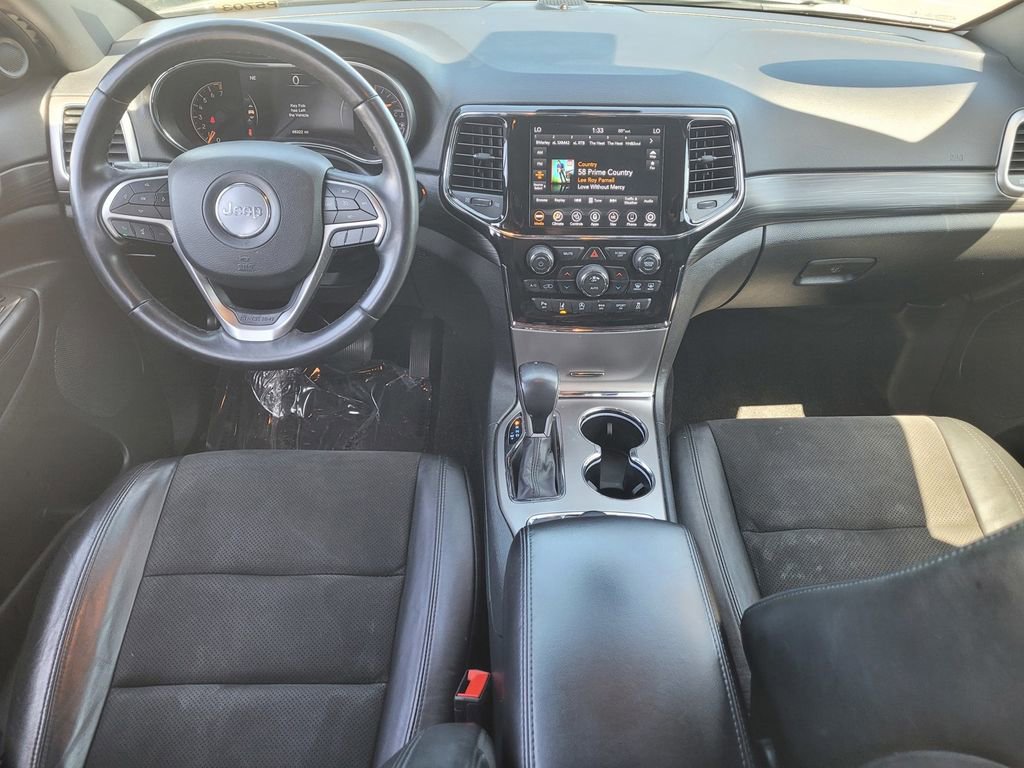 Used 2022 Jeep Grand Cherokee Laredo X image 11