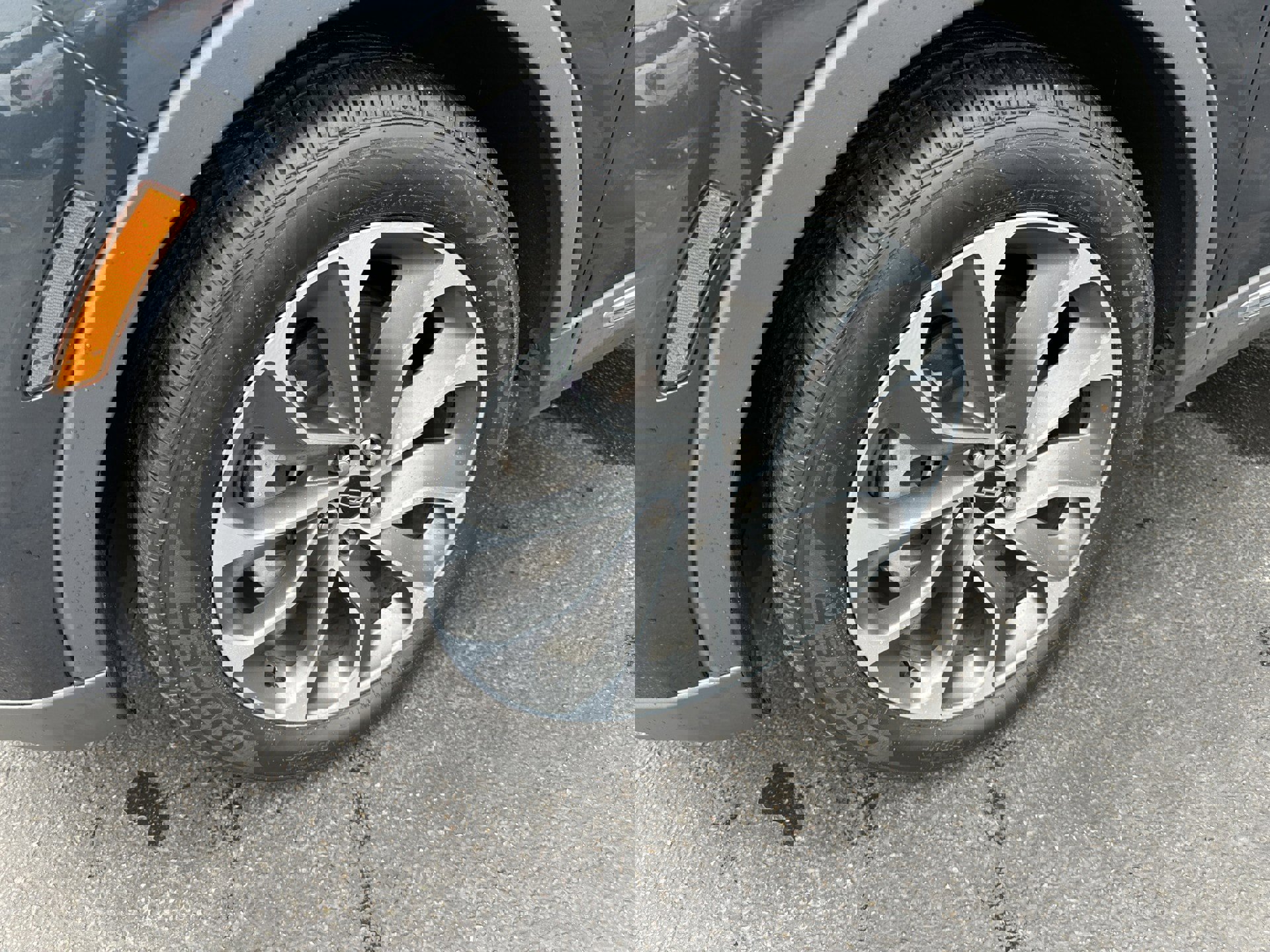 Used 2022 Lincoln Nautilus Reserve image 9