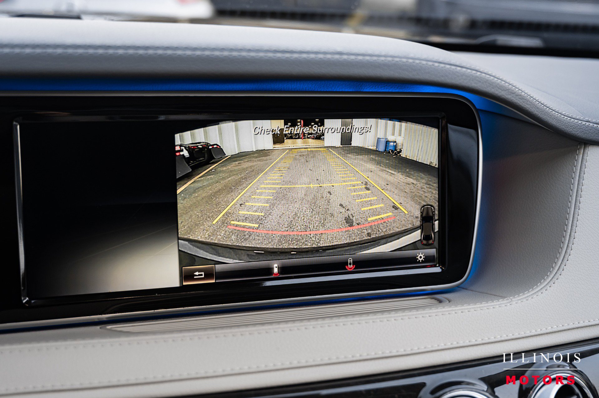 Used 2015 Mercedes-Benz S 550 Sedan w/ Premium 1 Package image 23