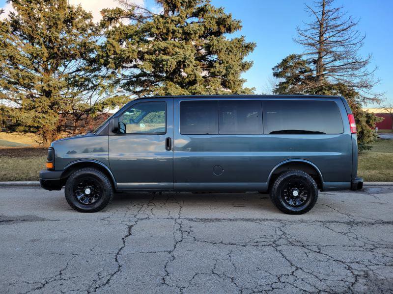 Used 2014 Chevrolet Express 1500 LS image 9
