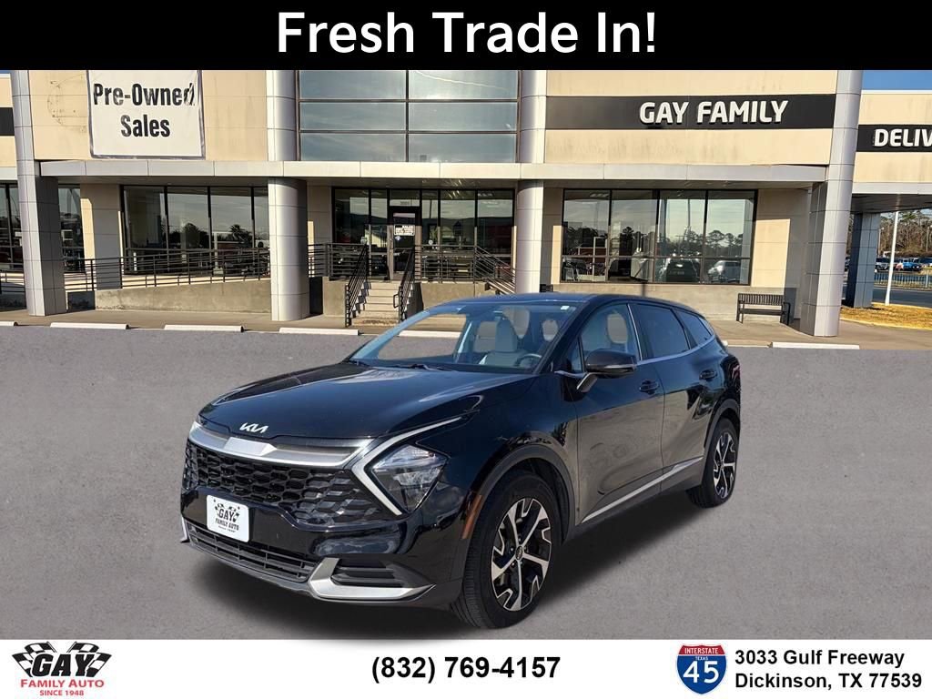 Certified 2023 Kia Sportage EX image 3