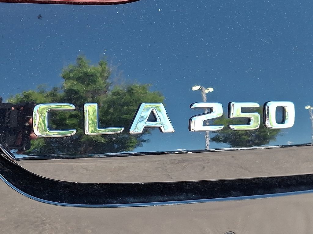 Used 2025 Mercedes-Benz CLA 250 image 21