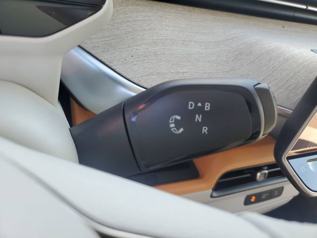 New 2025 Volkswagen ID. Buzz Pro S Plus image 28