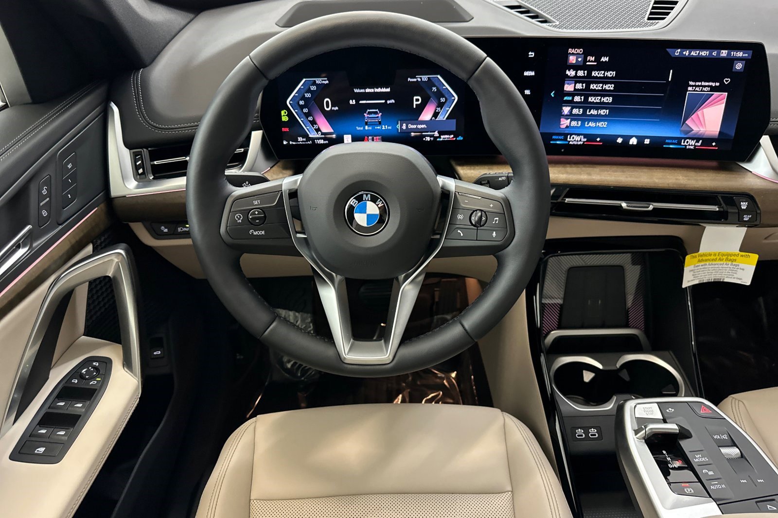 Used 2025 BMW X1 xDrive28i w/ Technology Package image 26