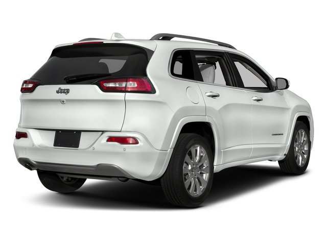 Used 2018 Jeep Cherokee Overland w/ Technology Group AWD/4WD image 5
