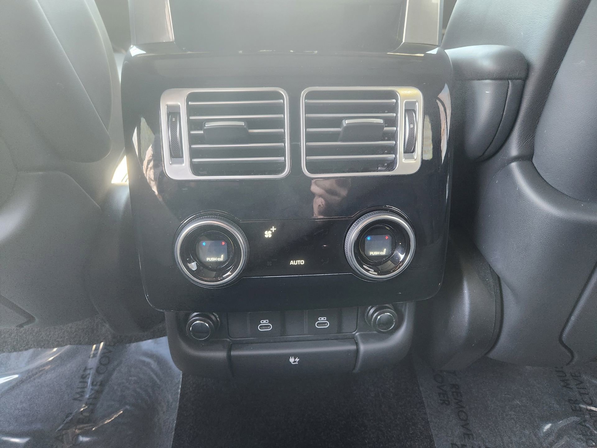 Used 2021 Land Rover Range Rover Westminster Edition image 25