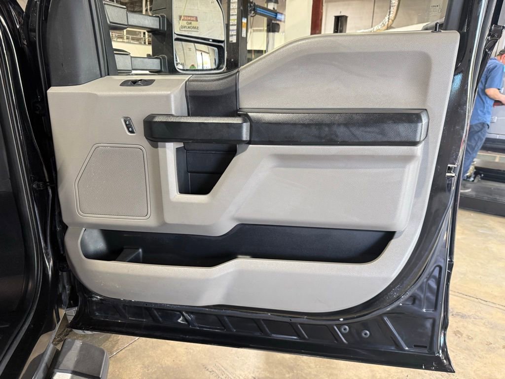 Used 2020 Ford F350 XL w/ STX Appearance Package AWD/4WD image 31